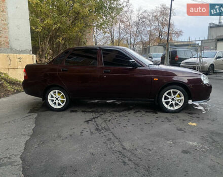 Красный ВАЗ 2170 Priora, объемом двигателя 1.6 л и пробегом 190 тыс. км за 3000 $, фото 4 на Automoto.ua