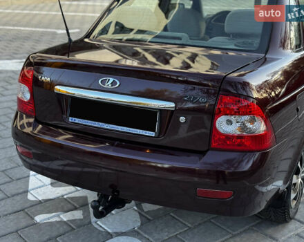 Червоний ВАЗ 2170 Priora, об'ємом двигуна 1.6 л та пробігом 200 тис. км за 2600 $, фото 12 на Automoto.ua