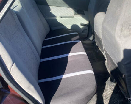 Красный ВАЗ 2170 Priora, объемом двигателя 1.6 л и пробегом 200 тыс. км за 2300 $, фото 8 на Automoto.ua