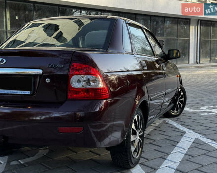 Червоний ВАЗ 2170 Priora, об'ємом двигуна 1.6 л та пробігом 200 тис. км за 2600 $, фото 1 на Automoto.ua