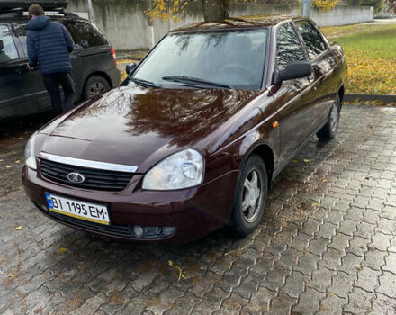 Красный ВАЗ 2170 Priora, объемом двигателя 1.6 л и пробегом 200 тыс. км за 2300 $, фото 1 на Automoto.ua