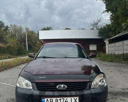 Червоний ВАЗ 2170 Priora, об'ємом двигуна 1.6 л та пробігом 230 тис. км за 1600 $, фото 1 на Automoto.ua