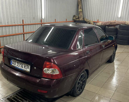 Красный ВАЗ 2170 Priora, объемом двигателя 1.6 л и пробегом 202 тыс. км за 1555 $, фото 2 на Automoto.ua