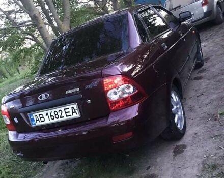 Красный ВАЗ 2170 Priora, объемом двигателя 1.6 л и пробегом 221 тыс. км за 2500 $, фото 4 на Automoto.ua