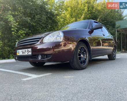 Красный ВАЗ 2170 Priora, объемом двигателя 1.6 л и пробегом 331 тыс. км за 4000 $, фото 9 на Automoto.ua