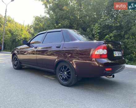 Красный ВАЗ 2170 Priora, объемом двигателя 1.6 л и пробегом 331 тыс. км за 4000 $, фото 5 на Automoto.ua