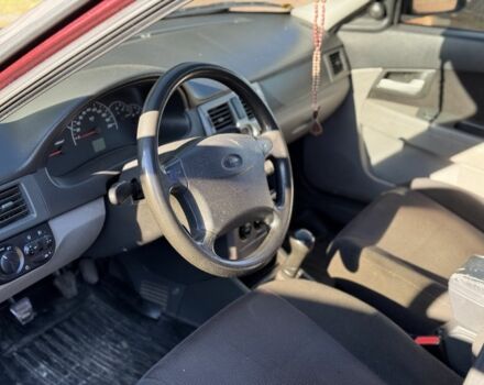 Червоний ВАЗ 2170 Priora, об'ємом двигуна 1.6 л та пробігом 160 тис. км за 1700 $, фото 7 на Automoto.ua