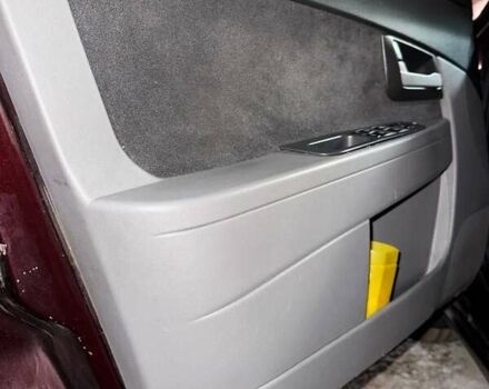 Червоний ВАЗ 2170 Priora, об'ємом двигуна 1.6 л та пробігом 250 тис. км за 3200 $, фото 10 на Automoto.ua