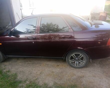 Червоний ВАЗ 2170 Priora, об'ємом двигуна 1.6 л та пробігом 207 тис. км за 3300 $, фото 2 на Automoto.ua