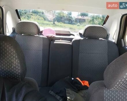 Красный ВАЗ 2170 Priora, объемом двигателя 1.6 л и пробегом 104 тыс. км за 3300 $, фото 8 на Automoto.ua