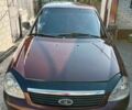 Красный ВАЗ 2170 Priora, объемом двигателя 1.6 л и пробегом 225 тыс. км за 3150 $, фото 1 на Automoto.ua
