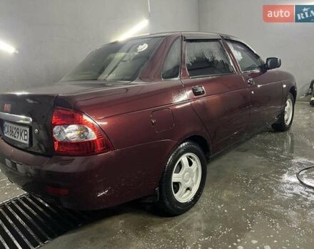 Красный ВАЗ 2170 Priora, объемом двигателя 1.6 л и пробегом 270 тыс. км за 1999 $, фото 3 на Automoto.ua