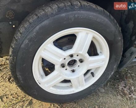 Червоний ВАЗ 2170 Priora, об'ємом двигуна 1.6 л та пробігом 215 тис. км за 1400 $, фото 10 на Automoto.ua