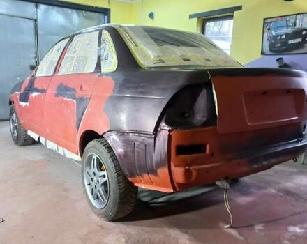 Червоний ВАЗ 2170 Priora, об'ємом двигуна 1.6 л та пробігом 156 тис. км за 3500 $, фото 6 на Automoto.ua