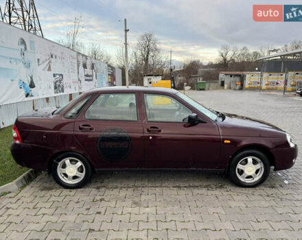 Красный ВАЗ 2170 Priora, объемом двигателя 1.6 л и пробегом 59 тыс. км за 2800 $, фото 4 на Automoto.ua