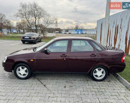 Красный ВАЗ 2170 Priora, объемом двигателя 1.6 л и пробегом 59 тыс. км за 2800 $, фото 2 на Automoto.ua