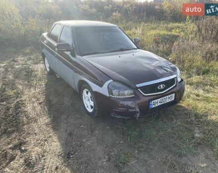 Червоний ВАЗ 2170 Priora, об'ємом двигуна 1.6 л та пробігом 215 тис. км за 1400 $, фото 2 на Automoto.ua