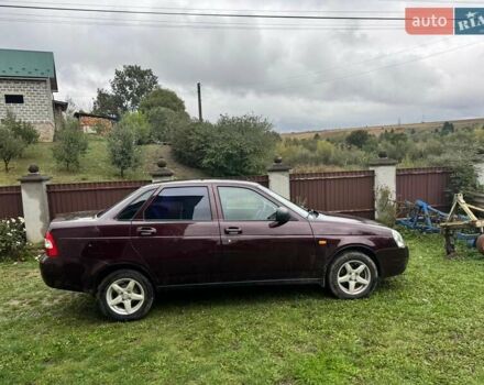 Красный ВАЗ 2170 Priora, объемом двигателя 1.6 л и пробегом 118 тыс. км за 4000 $, фото 1 на Automoto.ua