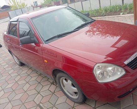Красный ВАЗ 2170 Priora, объемом двигателя 1.6 л и пробегом 240 тыс. км за 1700 $, фото 1 на Automoto.ua