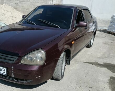 Червоний ВАЗ 2170 Priora, об'ємом двигуна 1.6 л та пробігом 209 тис. км за 1900 $, фото 1 на Automoto.ua