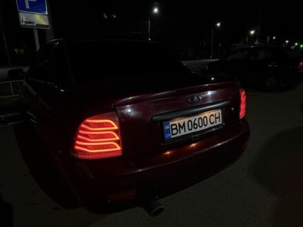 Червоний ВАЗ 2170 Priora, об'ємом двигуна 1.6 л та пробігом 135 тис. км за 3000 $, фото 1 на Automoto.ua