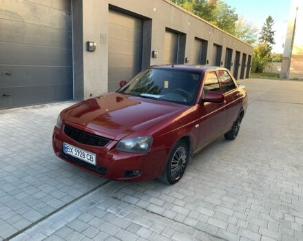 Красный ВАЗ 2170 Priora, объемом двигателя 1.6 л и пробегом 165 тыс. км за 2100 $, фото 1 на Automoto.ua