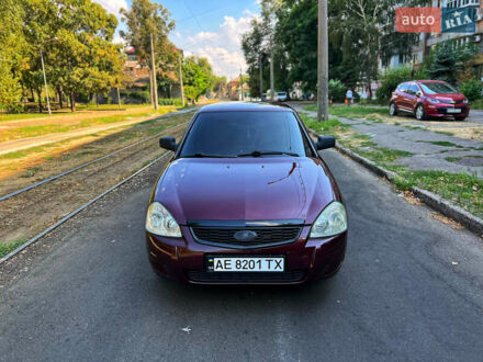ВАЗ 2170 Priora 2008 в Запорожье на Automoto.ua Красный ВАЗ 2170 Priora, объемом двигателя 1.6 л и пробегом 182 тыс. км за 2550 $, фото 1 на Automoto.ua