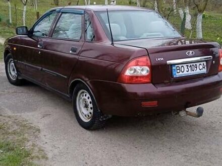 ВАЗ 2170 Priora 2008 у Дубно на Automoto.ua Червоний ВАЗ 2170 Priora, об'ємом двигуна 1.6 л та пробігом 238 тис. км за 1850 $, фото 1 на Automoto.ua
