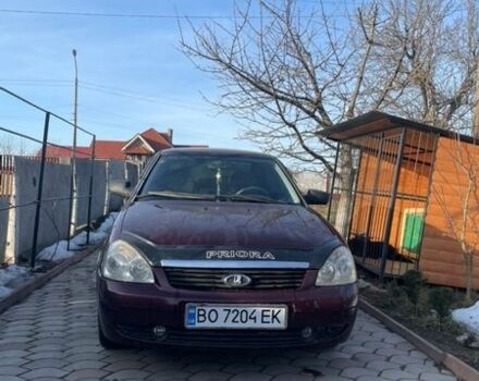 Красный ВАЗ 2170 Priora, объемом двигателя 1.6 л и пробегом 156 тыс. км за 2200 $, фото 1 на Automoto.ua