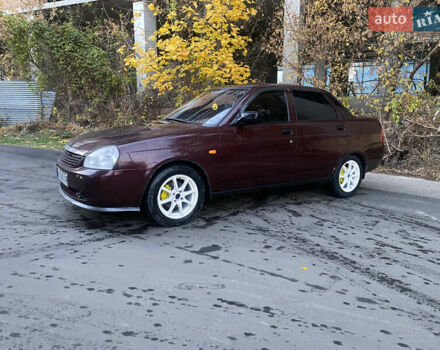 Красный ВАЗ 2170 Priora, объемом двигателя 1.6 л и пробегом 190 тыс. км за 3000 $, фото 1 на Automoto.ua