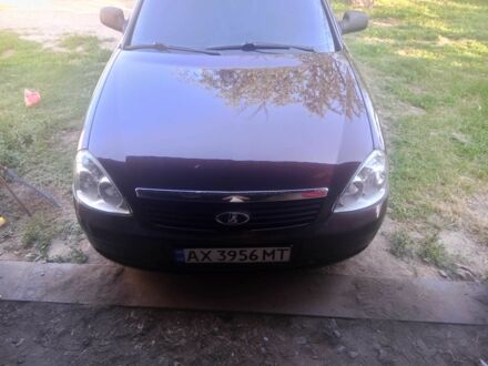 Червоний ВАЗ 2170 Priora, об'ємом двигуна 1.6 л та пробігом 207 тис. км за 3300 $, фото 1 на Automoto.ua