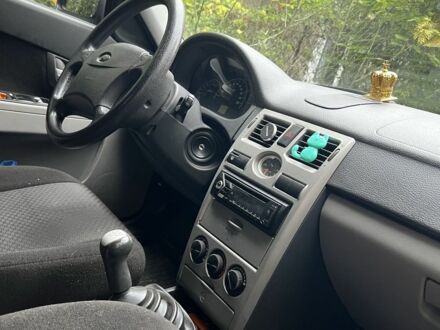 ВАЗ 2170 Priora 2011 в Тернополе на Automoto.ua Красный ВАЗ 2170 Priora, объемом двигателя 1.6 л и пробегом 272 тыс. км за 2700 $, фото 1 на Automoto.ua