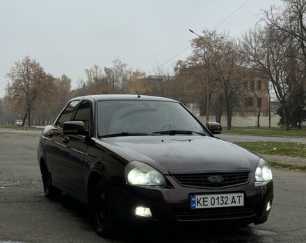 Красный ВАЗ 2170 Priora, объемом двигателя 1.6 л и пробегом 134 тыс. км за 3200 $, фото 1 на Automoto.ua