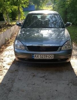 ВАЗ 2170 Priora, объемом двигателя 1.6 л и пробегом 123 тыс. км за 2750 $, фото 1 на Automoto.ua