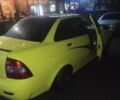 Желтый ВАЗ 2170 Priora, объемом двигателя 1.6 л и пробегом 200 тыс. км за 2400 $, фото 5 на Automoto.ua
