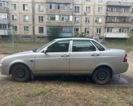 Сірий ВАЗ 2170 Priora, об'ємом двигуна 1.6 л та пробігом 200 тис. км за 2004 $, фото 2 на Automoto.ua