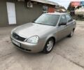 Сірий ВАЗ 2170 Priora, об'ємом двигуна 1.6 л та пробігом 201 тис. км за 1999 $, фото 1 на Automoto.ua