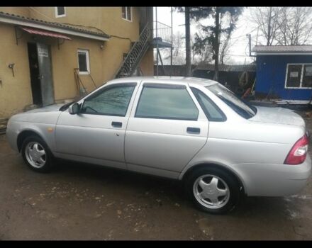 Сірий ВАЗ 2170 Priora, об'ємом двигуна 1.6 л та пробігом 300 тис. км за 1950 $, фото 1 на Automoto.ua