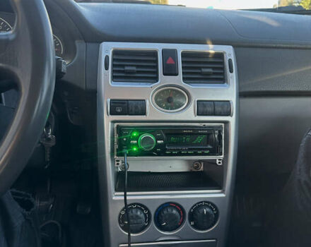 Серый ВАЗ 2170 Priora, объемом двигателя 1.6 л и пробегом 222 тыс. км за 2100 $, фото 17 на Automoto.ua