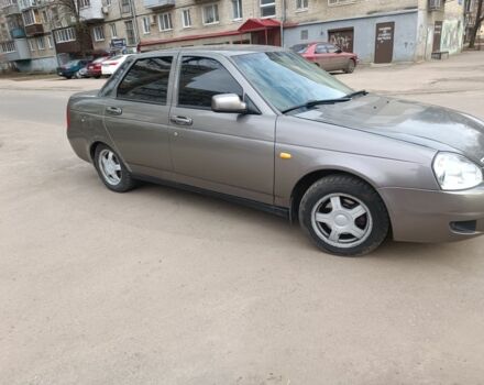 Сірий ВАЗ 2170 Priora, об'ємом двигуна 1.6 л та пробігом 331 тис. км за 2800 $, фото 1 на Automoto.ua