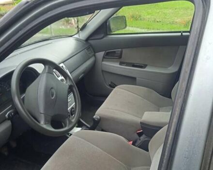 Сірий ВАЗ 2170 Priora, об'ємом двигуна 1.6 л та пробігом 100 тис. км за 2200 $, фото 5 на Automoto.ua