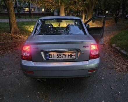 Серый ВАЗ 2170 Priora, объемом двигателя 1.6 л и пробегом 260 тыс. км за 1900 $, фото 2 на Automoto.ua