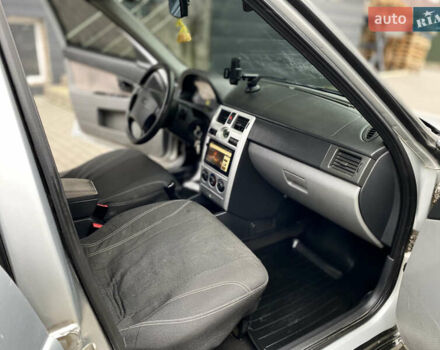 Серый ВАЗ 2170 Priora, объемом двигателя 1.6 л и пробегом 229 тыс. км за 1750 $, фото 36 на Automoto.ua