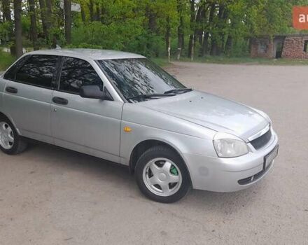 ВАЗ 2170 Priora 2007 у Умани на Automoto.ua Сірий ВАЗ 2170 Priora, об'ємом двигуна 1.6 л та пробігом 310 тис. км за 2400 $, фото 2 на Automoto.ua