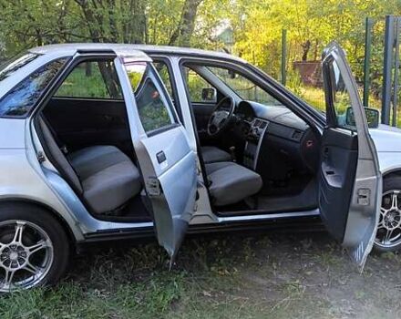 Сірий ВАЗ 2170 Priora, об'ємом двигуна 1.6 л та пробігом 250 тис. км за 2300 $, фото 9 на Automoto.ua