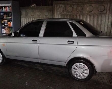 Сірий ВАЗ 2170 Priora, об'ємом двигуна 1.6 л та пробігом 300 тис. км за 1950 $, фото 4 на Automoto.ua