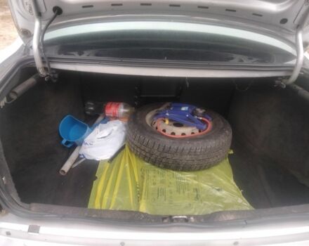 Серый ВАЗ 2170 Priora, объемом двигателя 1.6 л и пробегом 200 тыс. км за 3200 $, фото 4 на Automoto.ua