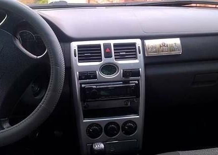 Сірий ВАЗ 2170 Priora, об'ємом двигуна 1.6 л та пробігом 195 тис. км за 3000 $, фото 3 на Automoto.ua