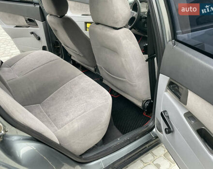 Сірий ВАЗ 2170 Priora, об'ємом двигуна 1.6 л та пробігом 149 тис. км за 2300 $, фото 19 на Automoto.ua