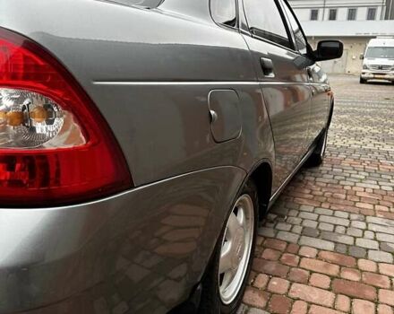 Серый ВАЗ 2170 Priora, объемом двигателя 1.6 л и пробегом 250 тыс. км за 2150 $, фото 10 на Automoto.ua